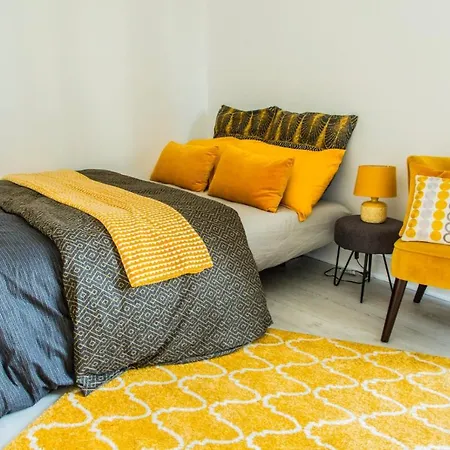 Chic Appart Avec Vue Sur Le Lac Apartment